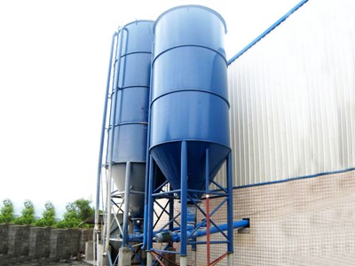Cement Silo & Screw Conveyor